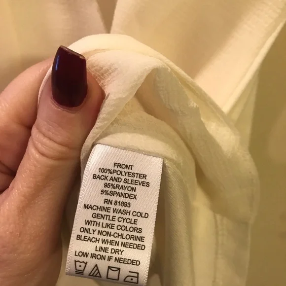 Halston winter white blouse - Picture 5 of 7